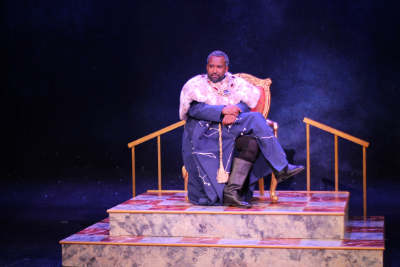 André Brown as Basilio in Sueño / Photo by Isabel Le