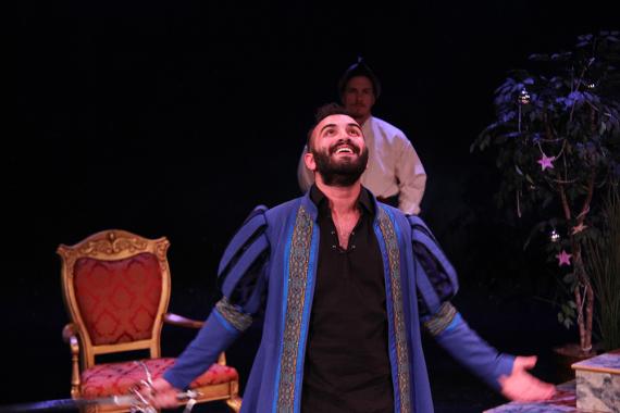 Adrian Tafesh in Sueno