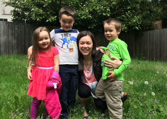 Sunam with her kids.