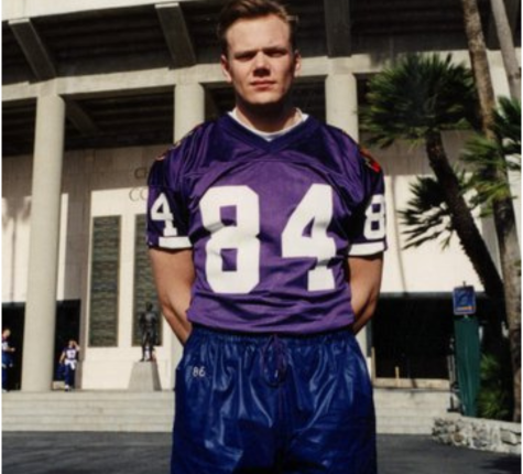 Joel McHale #84