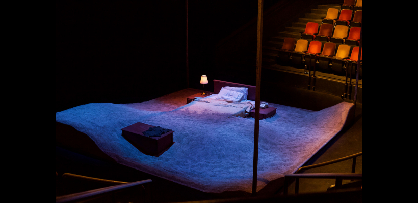 In the Heart of America / Set design by Shin-yi Lin / Photo by Kyler Martin
