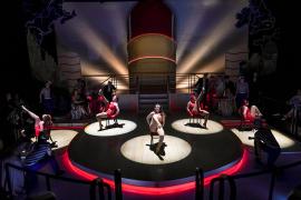 Anything Goes / Lighting Design by Matt Webb / Photo by Alan Alabastro