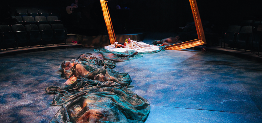12 Ophelias (a play with broken songs) / Scenic Design by Isabel Le / Photo by Isabel Le