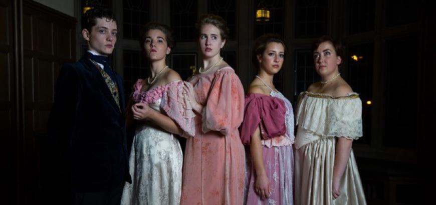 Laurence Jarlett, Lindsey Crocker, Ariaga Mucek, Hannah Spitzbart, and Emma Halliday in UTS' The Picture of Dorian Gray / Photo by Andrew Tat. 
