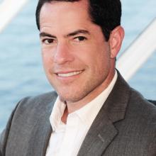 a photo of Ken Cerniglia