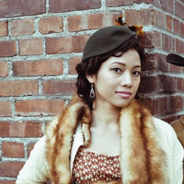 Hazel Lozano and AJ Friday in 'Bus Stop' (Photo: Mike Hipple)